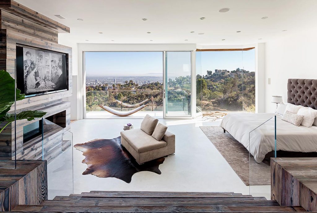 best luxury retreats in Airbnb