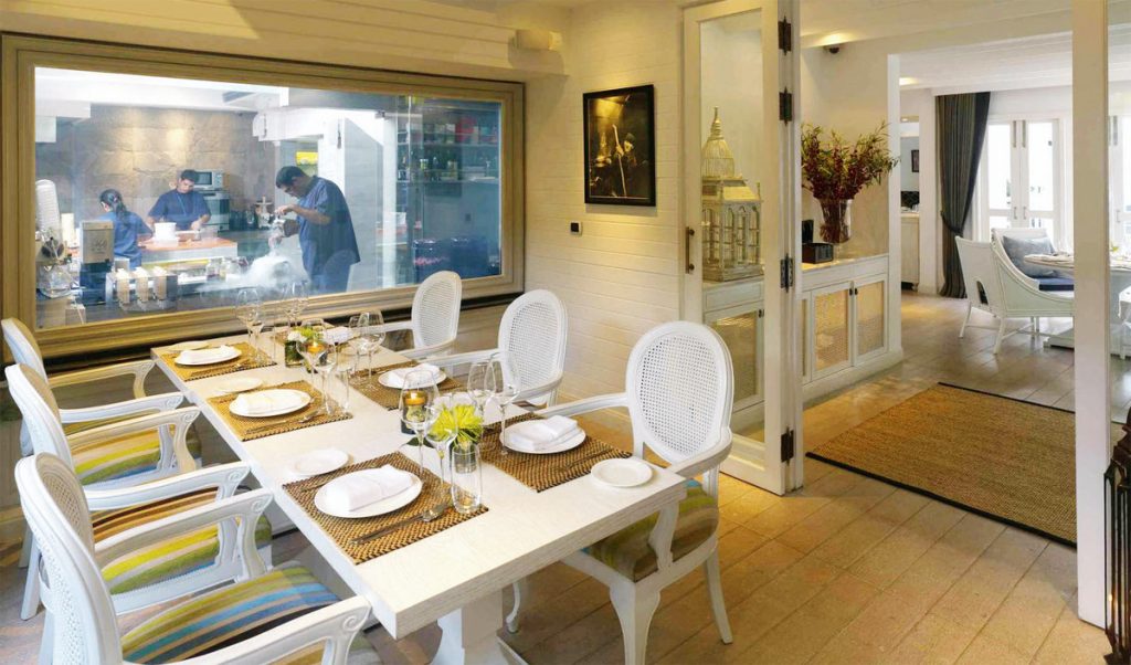 10 restaurants that are in the top 50 best restaurants in the world