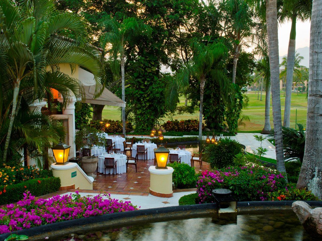 5 best all-inclusive resorts around the world