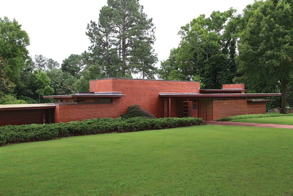 5 Must-See Frank Lloyd Wright Buildings in the South