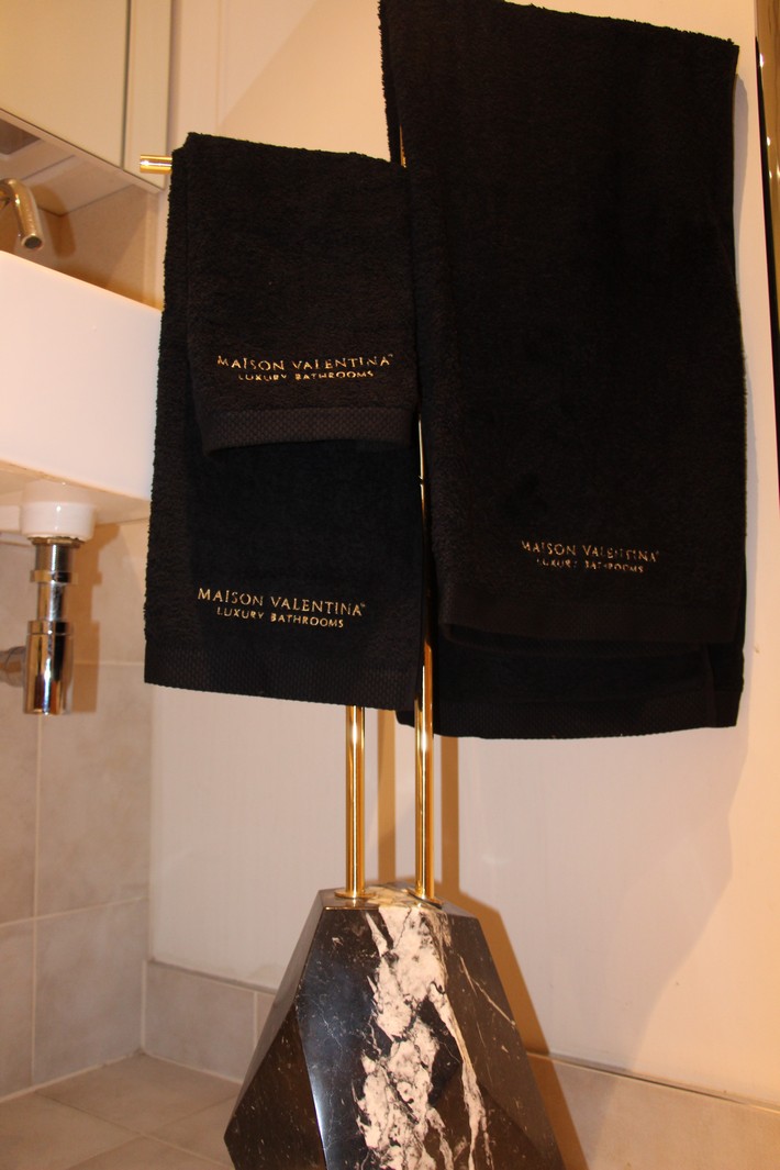 Design-News-Covet-London-Apartment-Great-Opening-9  Design News: Covet London Apartment Great Opening Design News Covet London Apartment Great Opening 9