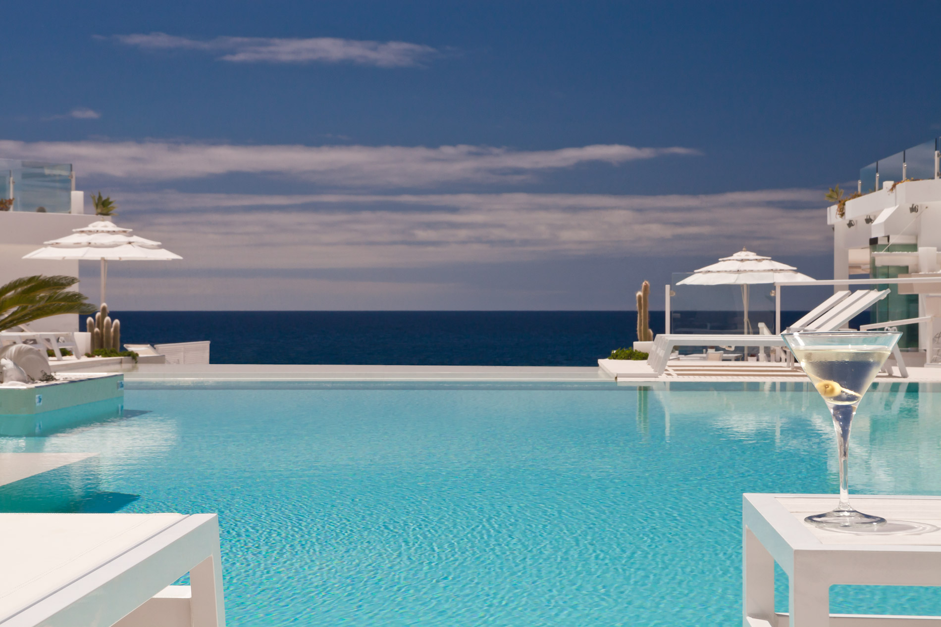 LanisSuite-PiscinaInfinity LanisSuite-PiscinaInfinity 5 Lovely Hotels Suggestions to spend Valentine’s Day 5 lovely hotels suggestions to spend valentine’s day 5 Lovely Hotels Suggestions to spend Valentine’s Day LanisSuite PiscinaInfinity