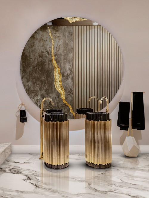 Stunning Neutral Bathroom Design With Golden Details