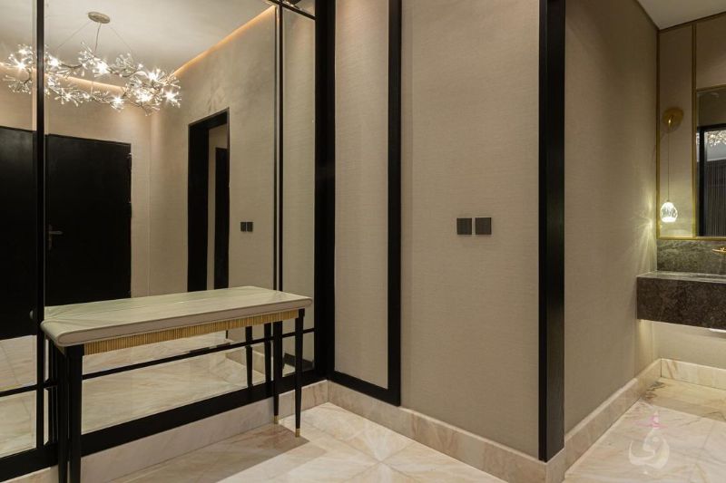 Arwa Designs Luxury Bathroom - gold details