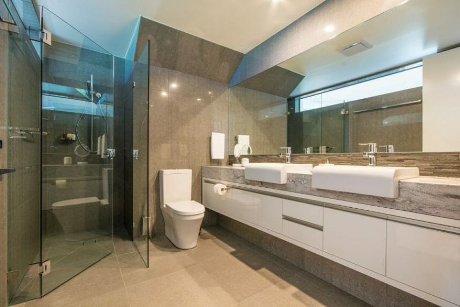 Modern Bathroom Ideas By del Castillo