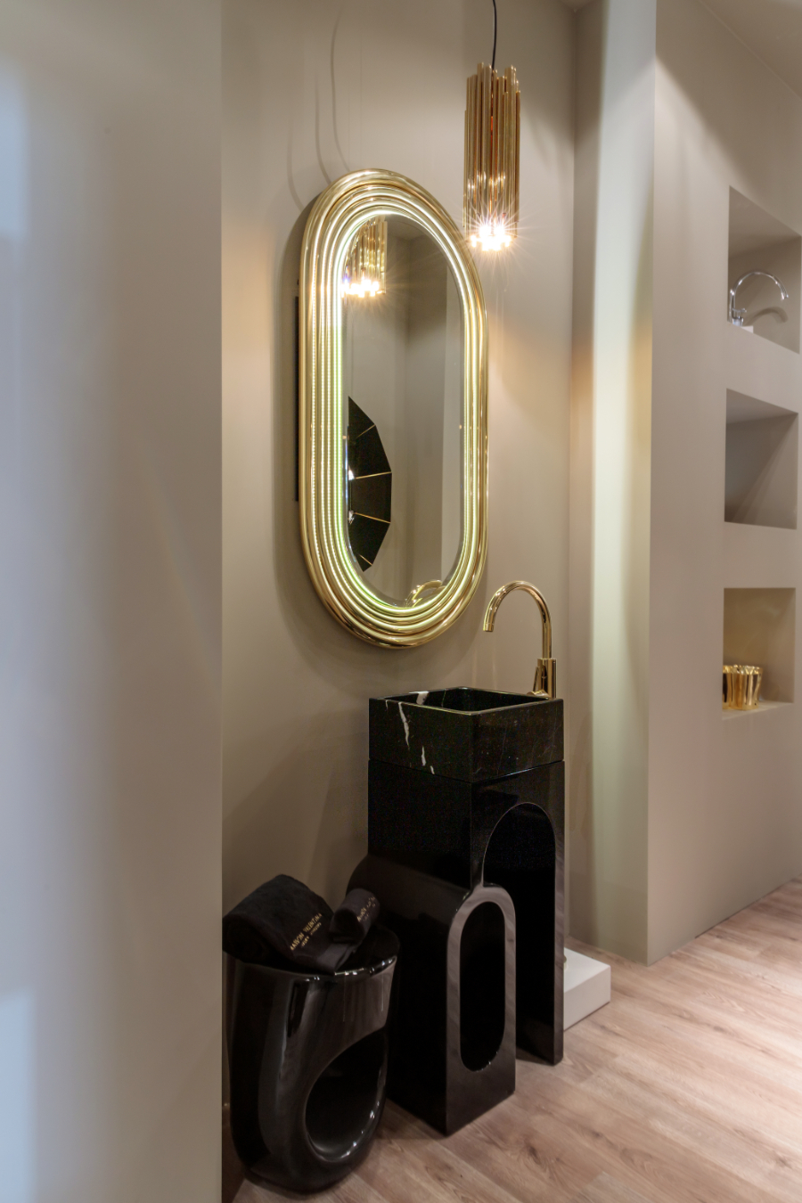 Salone Del Mobile 2022 Exquisite Bathroom Design Trends Colosseum Pedestal Sink and Colosseum Small Mirror