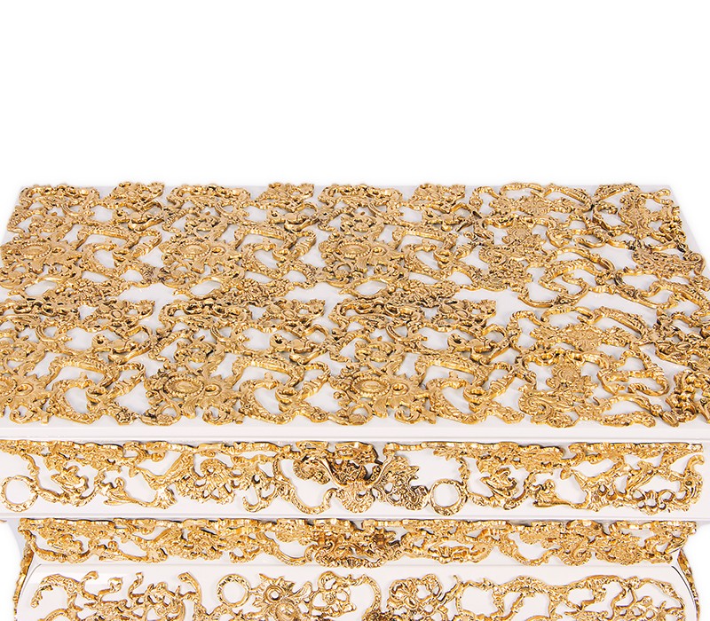 Crochet Nightstand With A Timeless Luxury Design-4