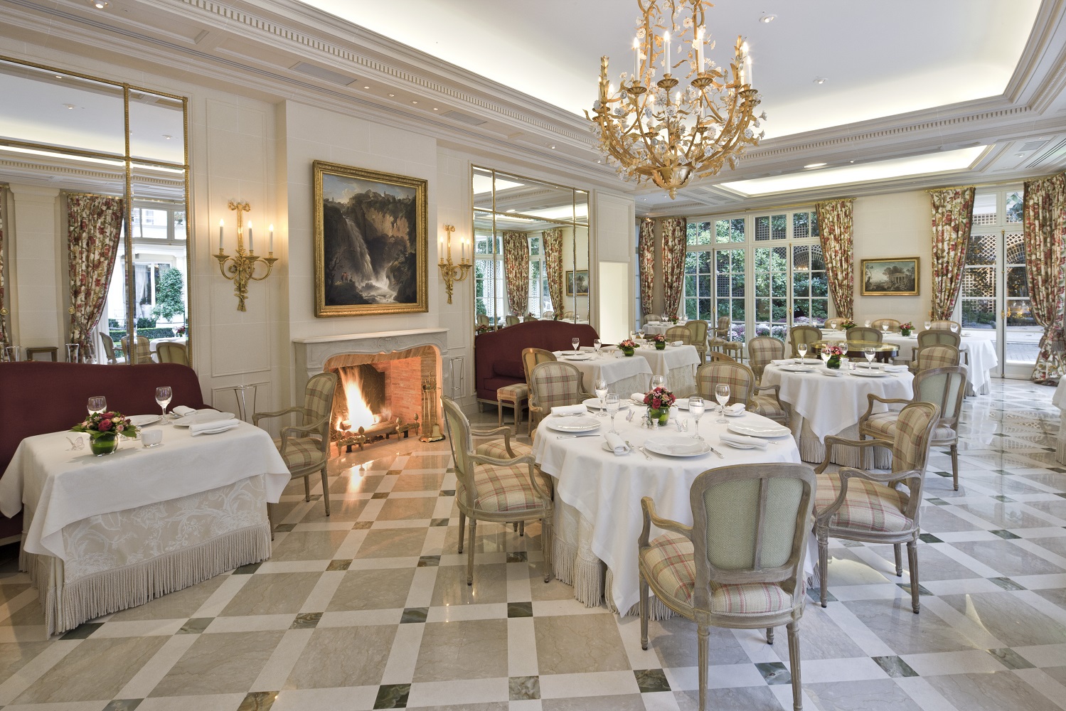 restaurants you must try in paris, paris, maison et object 2018, maison valentina