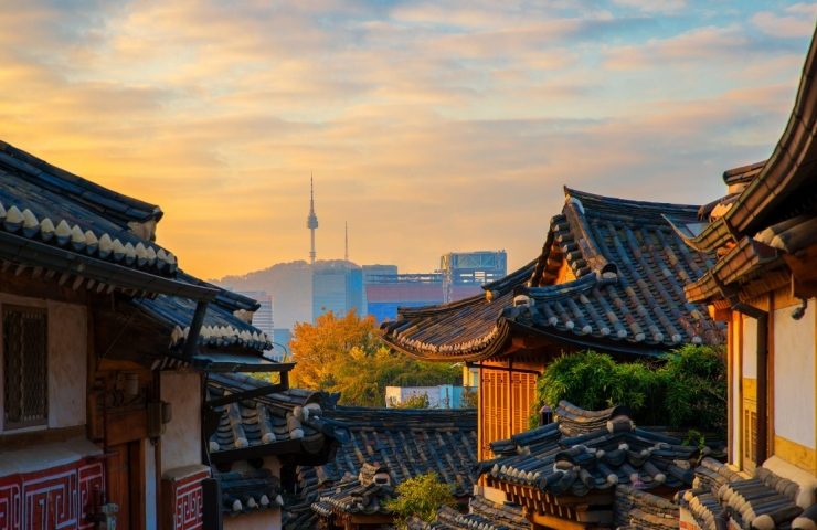 Refreshing Bathroom Ideas from Seoul Interior Designers